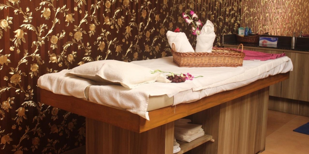 Royal Lemon Spa Image